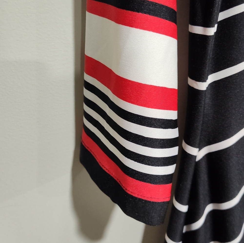 NWT Shelby & Palmer Black White Red Stripe Long Maxi 3/4 Sleeve Dress - Medium - Picture 3 of 10